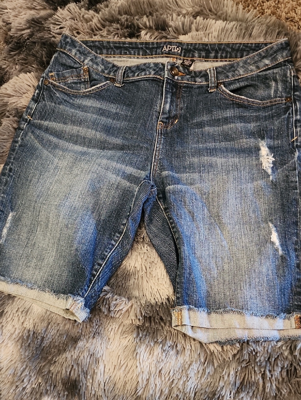 Apt. 9 Distressed Blue Denim Boyfriend Shorts